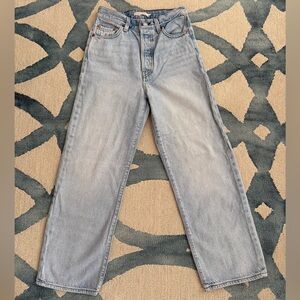 Levi’s Ribcage Straight Light Blue Jeans - Size 26